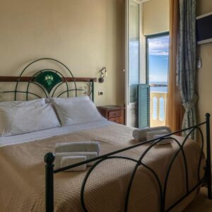 Scopri la Riviera di Gallipoli con B&B La Riviera: il Bed & Breakfast perfetto per le tue Vacanze!