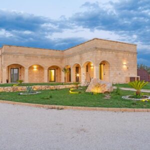 Goditi una Vacanza Indimenticabile alla Tenuta Dorolivo, Bed & Breakfast di Otranto!