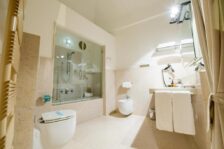 Agli Ospiti Piace Molto Passeggiare Per Il Quartiere! Noci: Dimora Intini