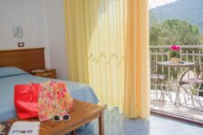 Residence Mattinata: Hotel Residence Torre Del Porto