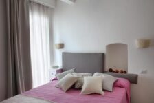 Affittacamere e Monopoli: Una Vacanza da Sogno nella Casa La Torre