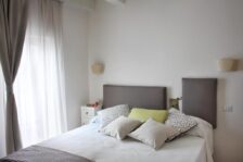 Affittacamere e Monopoli: Una Vacanza da Sogno nella Casa La Torre