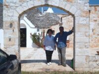 Agli Ospiti Piace Molto Passeggiare Per Il Quartiere! Castellana Grotte: Fontana Vecchia B&B