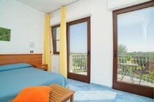 Residence Mattinata: Hotel Residence Torre Del Porto