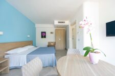 Residence Mattinata: Hotel Residence Torre Del Porto