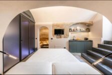 Vivi un’Esplosione di Relax in Borgo Albergo 35 Relax & Spa, Casa Vacanze e Monopoli