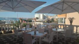 Esperienza di Lusso nel Centro Storico di Gallipoli: Antico Palazzo Spinola, Bed & Breakfast di Charme