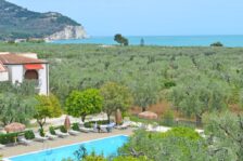 Residence Mattinata: Hotel Residence Torre Del Porto