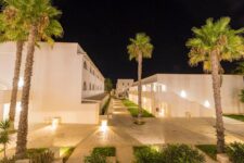 Spiaggia Privata Torre dell’Orso: HOTEL BARONE DI MARE