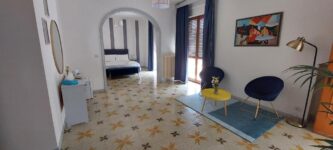 Una Suite di Lusso con i Santi Patroni di Lecce: Una Vacanza Perfetta al Bed & Breakfast di Suite and Rooms!