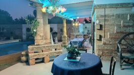 Scopri il Paradiso a Gallipoli: Soggiorna nella Splendida Masseria Le Dimore Bed & Breakfast!