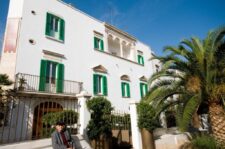 Agli Ospiti Piace Molto Passeggiare Per Il Quartiere! Noci: Dimora Intini