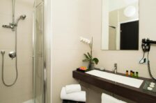 Una Vacanza di Lusso al Palazzo Indelli Hotel di Monopoli: Un’Esperienza da Non Perdere!