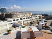 Vivi una Vacanza Indimenticabile nell’Attico d’Angio’ a Gallipoli!